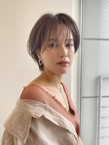 イヴォークトーキョーオーサカ(EVOKE TOKYO osaka)&nbsp;シースルーバング ショート エアリー感 耳かけ おしゃれ