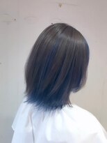 ナチュラル 渋谷店(Natural)&nbsp;ハイトーンベースのインナーカラー★ブルー×シルバー