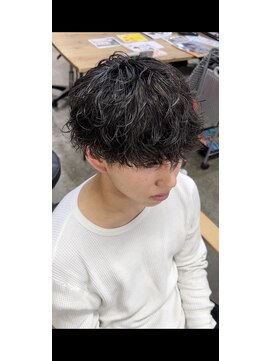 エルオム(EL.HOMME) シャドウパーマ