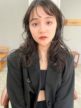 ユイル(Uil) 小顔前髪顔まわりレイヤー×グレージュカラー デザインカラー