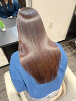 ヨンセンチメートルヒロサカ(4cm HIROSAKA)&nbsp;髪質育成ストレート