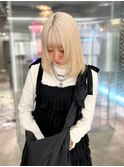 ホワイトベージュ