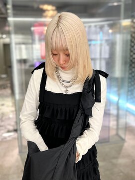 ジェム(GEM) ホワイトベージュ