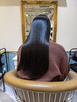 ロンドアベニール 北千住(Lond avenir)&nbsp;オリーブグレー/韓国風巻き/レイヤーカット/髪質改善/縮毛矯正