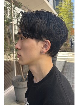 リリックス(Lyrics)の写真/メンズからも支持される【リリックス】一人ひとりの骨格や髪質に合わせてカット◎眉カットで爽やかな印象に