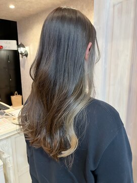 キャアリー(Caary) 福山人気20代30代インナーカラーハニーベージュゆるふわ巻き髪