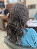 ヘアメイク デザート(HAIR MAKE DESART)&nbsp;高盛　優芽香【暗髪ハイライトカラー×ふんだんレイヤー】