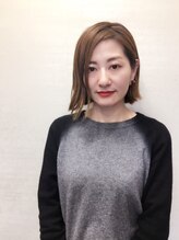 クルー(Crew)&nbsp;岩崎 ひとみ