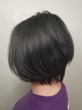 ウィロー(WILLOW) 【WILLOW】前下がりナチュラルボブ  (小玉泰基)