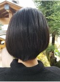 前下がりボブ(スタイリスト西田)