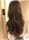グレージュハイライト_ココアブラウンフリンジウエーブ