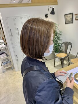 ヴィスコ(visco) 伸ばしかけの方に、ワンレンボブ