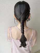 オウルヘアー(Owl hair) タイトポニー/ロング/結婚式アレンジ