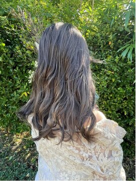 ジービー(gb) くすみグレージュ◎透明感カラー