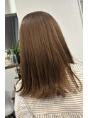 鎖骨下ミディアムロング