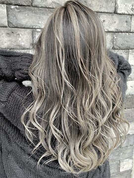 エリーツ(elyts) バレイヤージュ【渋谷/渋谷駅】学割、学割U24、前髪カット、渋谷