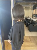 ぱつっと切りっぱなしボブ