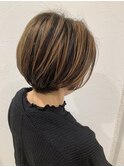 ハイライト白髪ぼかし脱白髪染めショートボブ40代50代60代