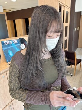 サミット アメ(SUMMIT ame.) グレージュカラー