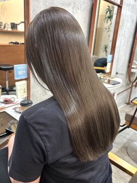 ノイ(noii) 艶ストレート