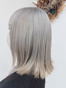 ダンクレスト(Daan Crest) 【フルブリーチ】×【ホワイトベージュ】