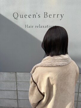 ヘアリラクゼーション クインズベリー(Hair Relaxation Queen's Berry) チャコールグレージュ11.04暗めカラー