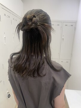 アッシュ 下北沢店(Ash) カチモリハーフアップ