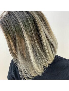 クレア 茅ヶ崎(CREA) 王道のコントラストバレイヤージュ