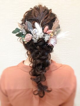 ヘアセット&メイク専門店 カスミ(Kasumi) 編み下ろし