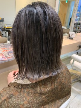 ヘアークラフト アニー 南郷18丁目店(HAIR CRAFT Annie) シルバー系カラー
