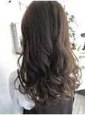 透明感のあるブリーチなしヴァイオレットグレージュ