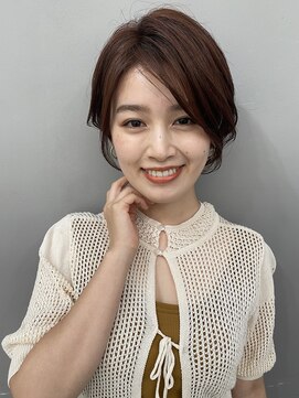 ガーランド (Garland) 大人ショート/ショートボブ/マチルダボブ/ピンクベージュ/卵型