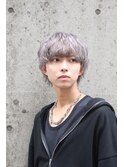 グレージュウルフヘアシルバーカラー