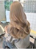 韓国ヘアミルクティーアッシュベージュカラー30代原宿ブリーチ