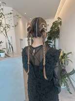 三つ編みアレンジ