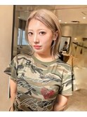イメチェンショート外ハネボブ美髪ブルーブラック暗めカラー