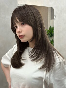 オムニス 表参道(Omnis) 美髪ミディアムレイヤー20代30代アッシュブラウン顔周りレイヤー