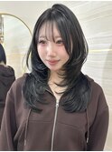 《高瀬寛菜》ハイレイヤー/ハッシュカット