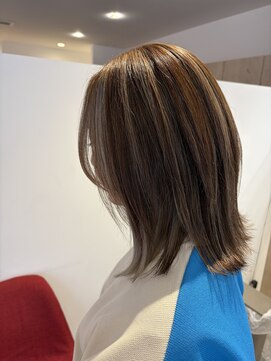 アズールサン 草加西口店(azule-sun) ハイライトカラー,グレージュ,グレーカラー,ウルフ【草加】