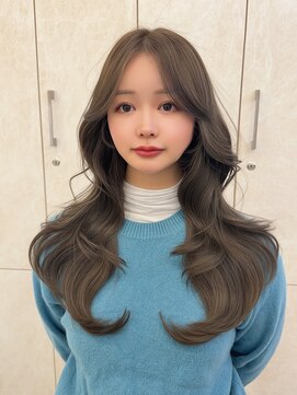 ネモネ バイ ミリー 梅田茶屋町(nemone by milly) 【梅田茶屋町】レイヤーカット×内巻き