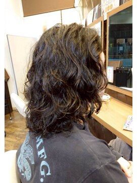 プラザサロン 辰巳台店 大人女性ウェーブパーマミディ