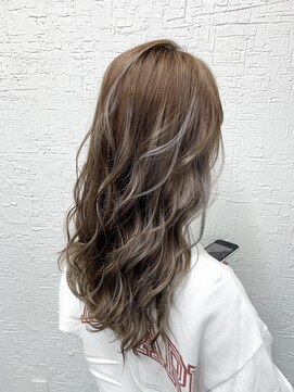 リ シャルム バイ エニーハウ 南七日町店(Re charm by anyhow) [リシャルム][須佐勝也][長岡ホワイトハイライトカラー