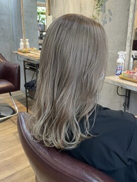 リィリ バイ ロダット 横浜(rili by LODAT) ホワイトミルクティー【rili横浜】