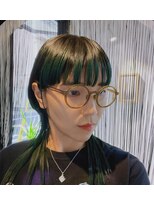 スイウ(suiu)&nbsp;マッシュパーマxぱっつん前髪xニュアンスカラー♪