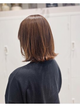 シュク 高円寺(SYUK) 切りっぱなしボブ/ボブレイヤー/柔らかベージュ【SYUK 高円寺】