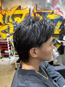 カーニー 上野(kearny) シャドウパーマニュアンスパーマ波巻きスパイラルパーマ