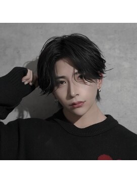 シン(syn) スパイラルパーマ/ツイストスパイラルパーマ/波巻きパーマ