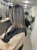 キング 枚方店(K!ng)&nbsp;縮毛矯正髪質改善ハイライトレイヤーカット枚方美容室エクステ