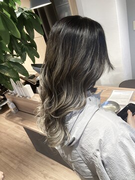 ヘアー アンベリール(HAIR EMBELLIR) バレイヤージュ