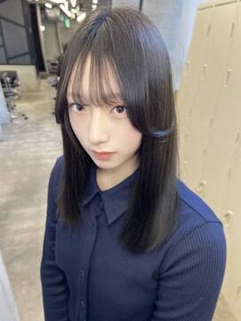 ジーナ 池袋(Zina) 前髪カット/顔まわりカット/ストレート/グレージュ/暗髪/暗染